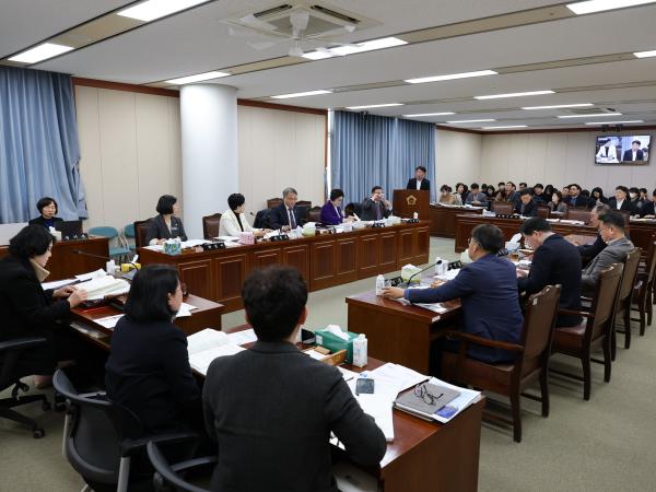 제387회 임시회 경제관광문화위원회 업무보고 등 회의 첨부이미지 : 25년02월05일 제387회 임시회 경제관광문화위원회 업무보고 등 회의 - 057.jpg