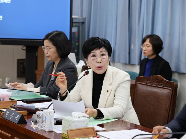 제387회 임시회 경제관광문화위원회 업무보고 등 회의 첨부이미지 : 25년02월05일 제387회 임시회 경제관광문화위원회 업무보고 등 회의 - 045.jpg