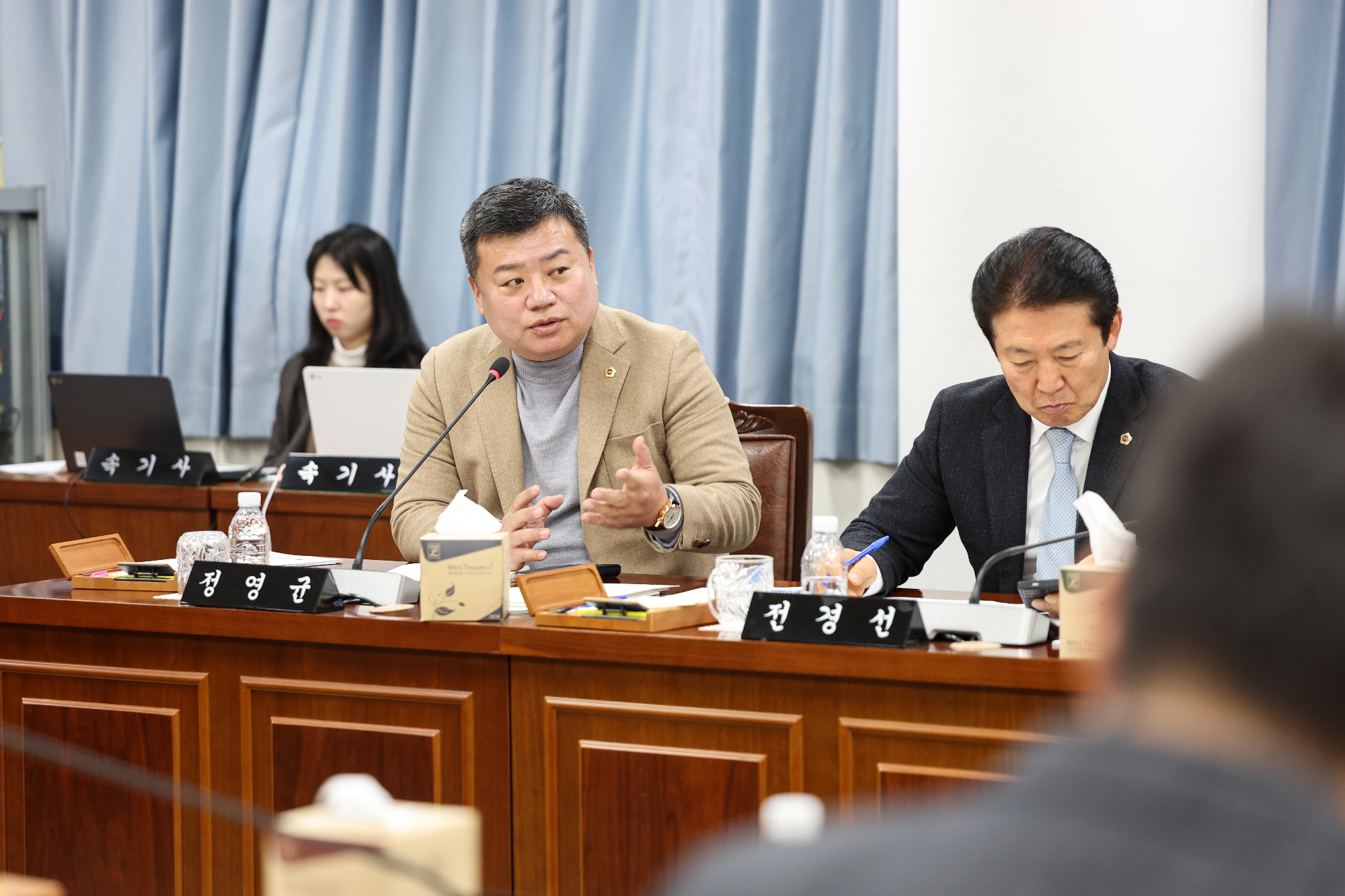 제387회 임시회 기획행정위원회 업무보고 등 회의 첨부이미지 : 25년02월07일 제387회 임시회 기획행정위원회 업무보고 등 회의_27.jpg