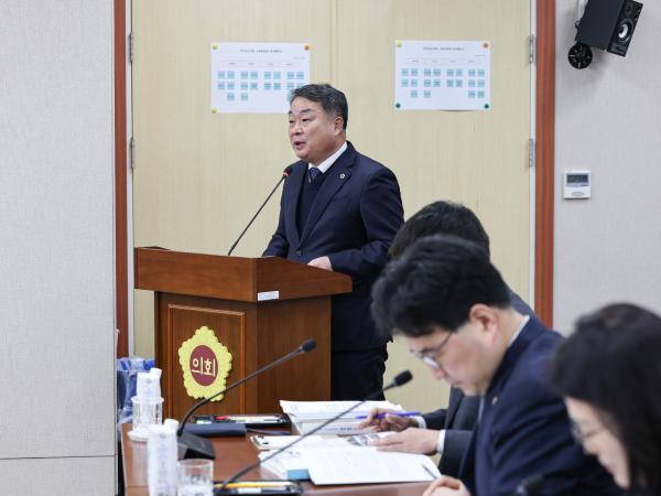 제387회 임시회 교육위원회 업무보고 등 회의 첨부이미지 : 25년02월06일 제387회 임시회 교육위원회 업무보고 등 회의_38.jpg