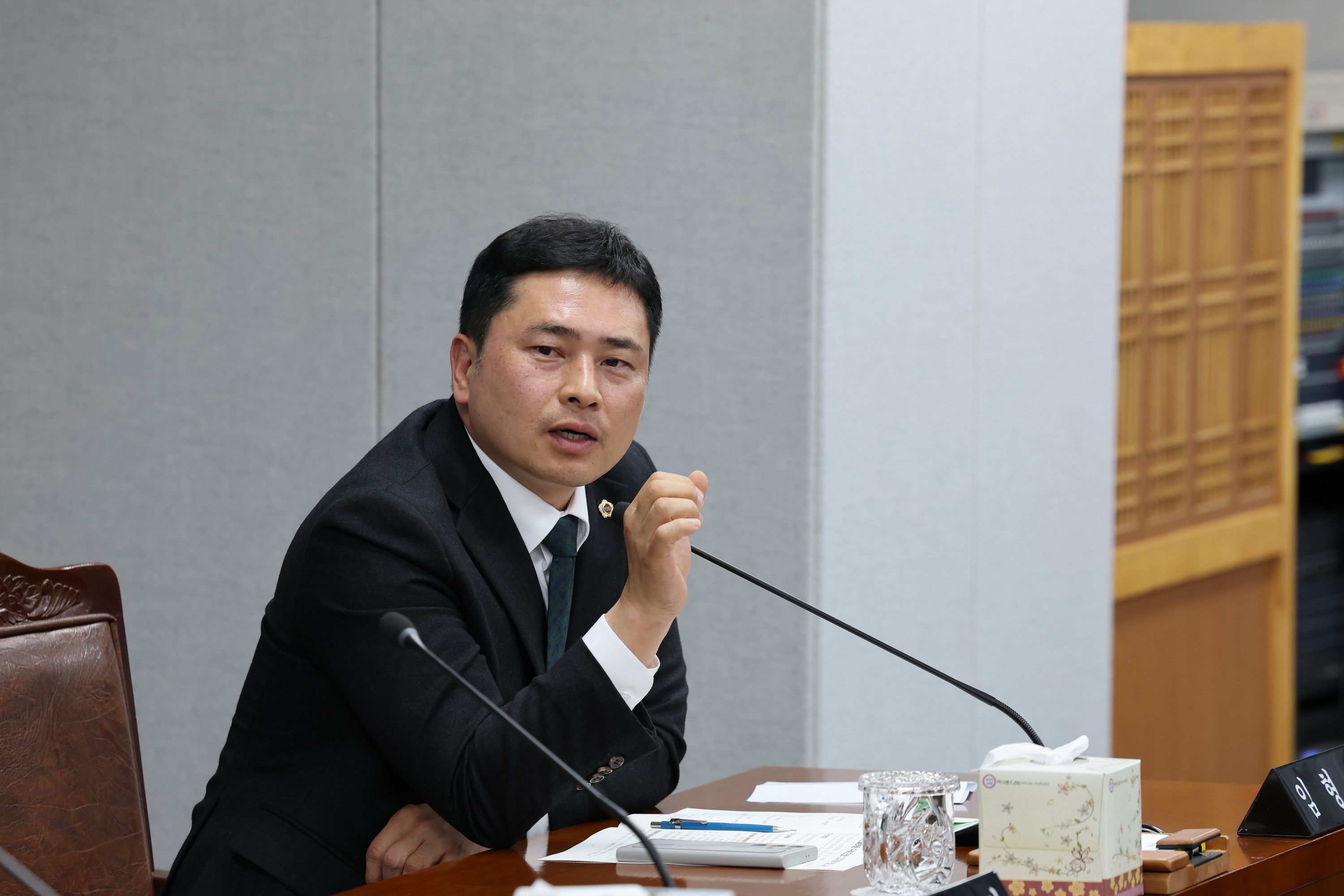 제387회 임시회 의회운영위원회 업무보고 등 회의 첨부이미지 : 25년02월05일 제387회 임시회 의회운영위원회 업무보고 등 회의 - 083.jpg