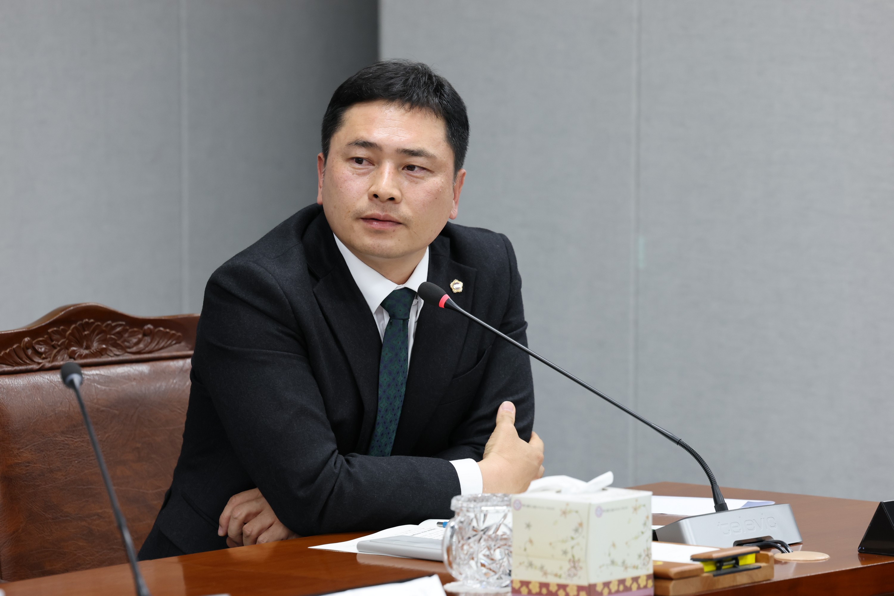 제387회 임시회 의회운영위원회 업무보고 등 회의 첨부이미지 : 25년02월05일 제387회 임시회 의회운영위원회 업무보고 등 회의 - 085.jpg