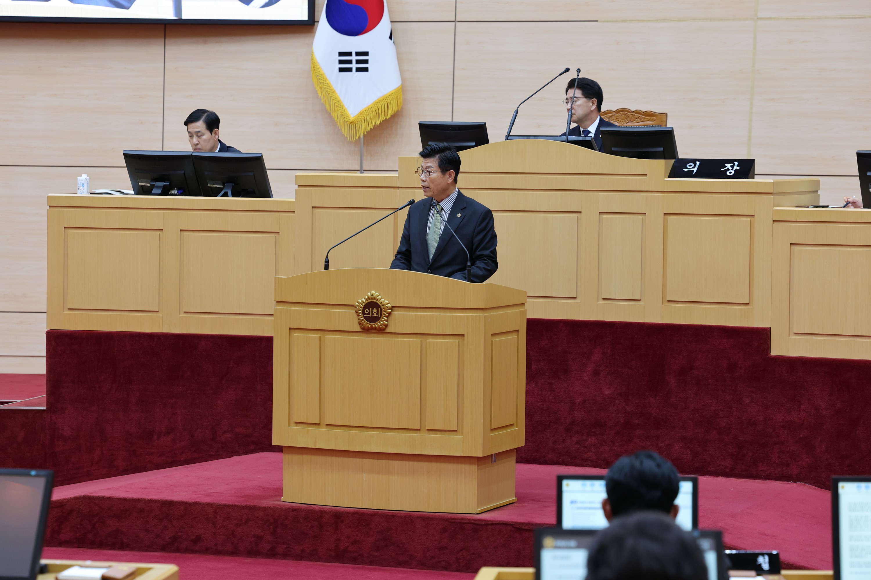 제387회 임시회 제1차 본회의 첨부이미지 : 25년02월05일 제387회 임시회 제1차 본회의 - 105.jpg