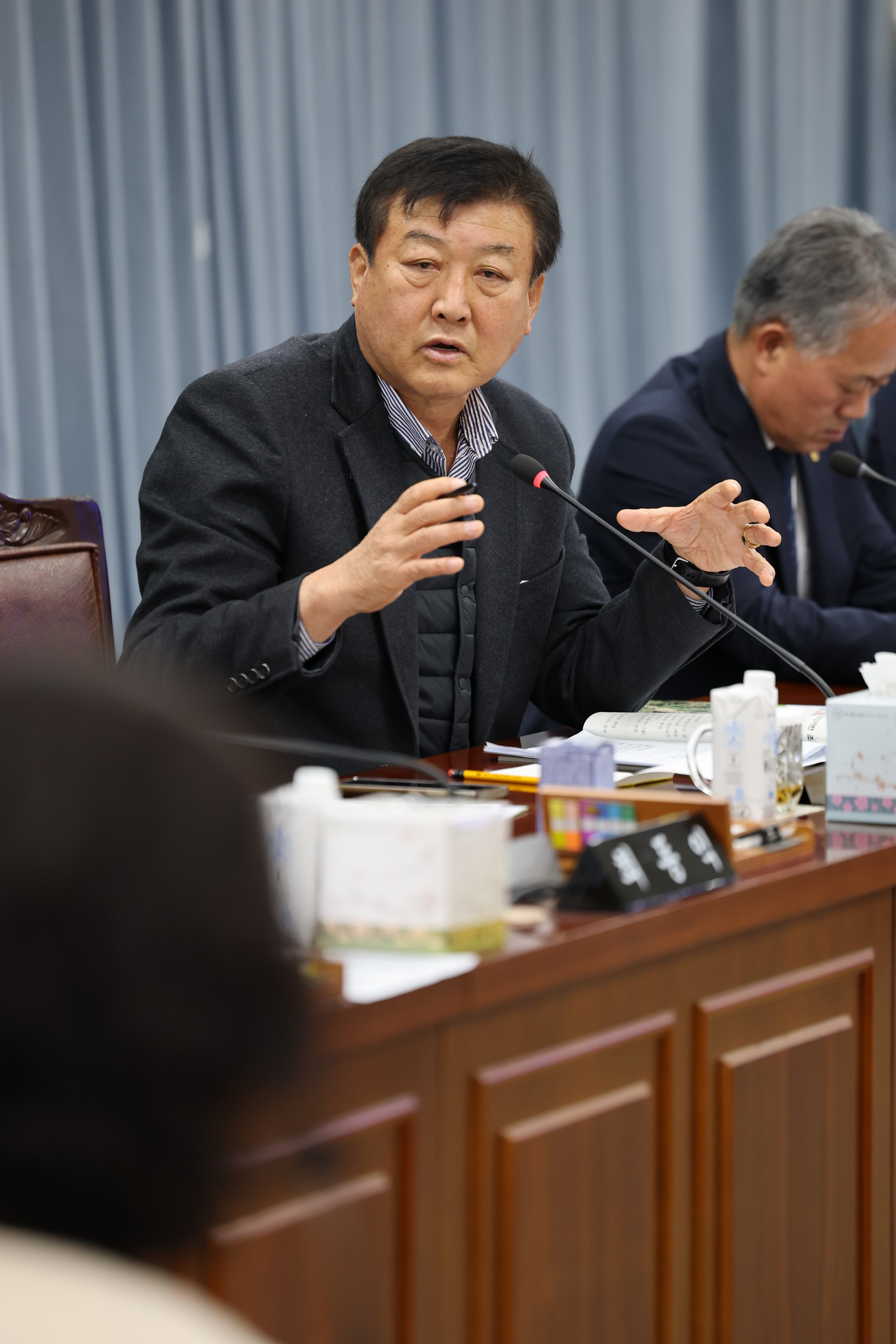제387회 임시회 농수산위원회 업무보고 등 회의 첨부이미지 : 25년02월05일 제387회 임시회 농누산위원회 업무보고 등 회의 - 057.jpg