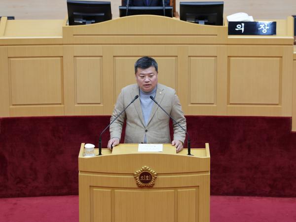 제387회 임시회 제1차 본회의 첨부이미지 : 25년02월05일 제387회 임시회 제1차 본회의 - 033.jpg