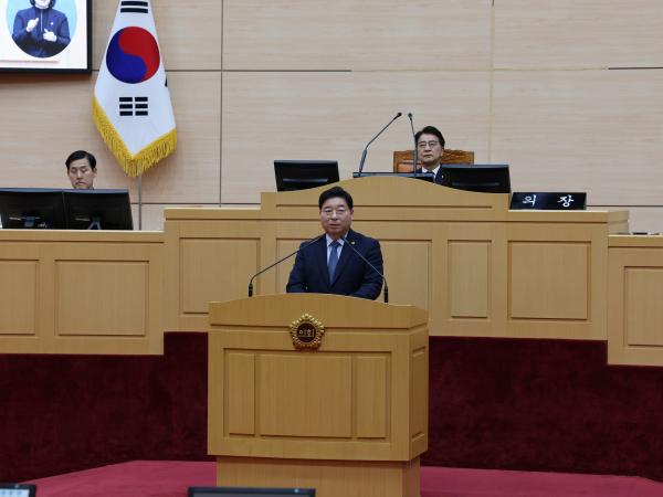 제387회 임시회 제1차 본회의 첨부이미지 : 25년02월05일 제387회 임시회 제1차 본회의 - 160.jpg