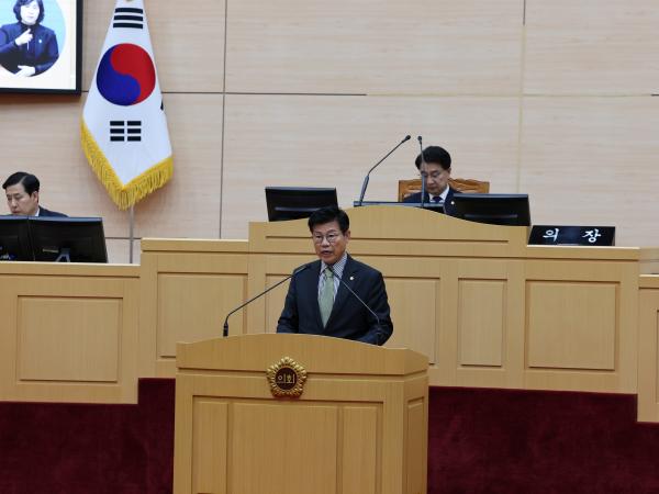 제387회 임시회 제1차 본회의 첨부이미지 : 25년02월05일 제387회 임시회 제1차 본회의 - 100.jpg