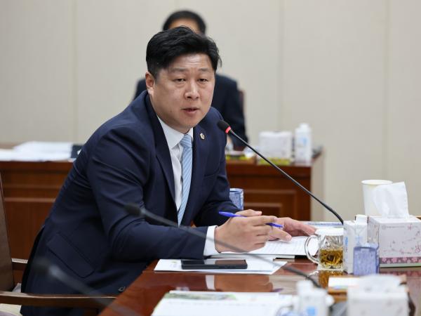 제387회 임시회 농수산위원회 업무보고 등 회의 첨부이미지 : 25년02월05일 제387회 임시회 농누산위원회 업무보고 등 회의 - 082.jpg