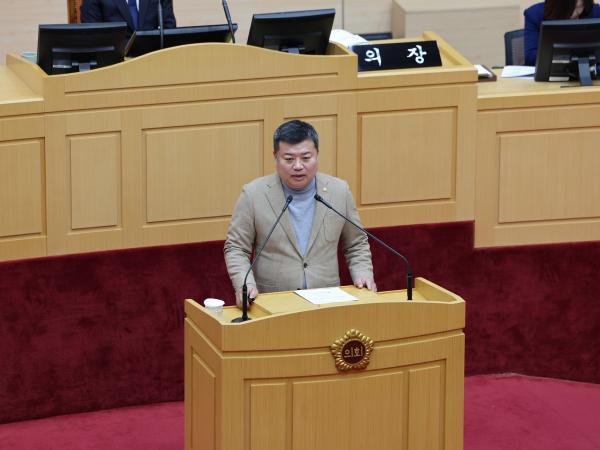 제387회 임시회 제1차 본회의 첨부이미지 : 25년02월05일 제387회 임시회 제1차 본회의 - 034.jpg