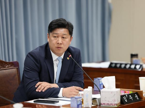 제387회 임시회 농수산위원회 업무보고 등 회의 첨부이미지 : 25년02월05일 제387회 임시회 농누산위원회 업무보고 등 회의 - 076.jpg