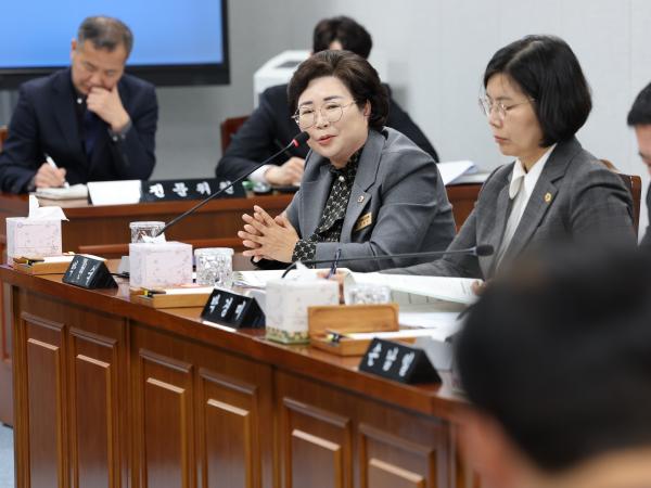 제387회 임시회 의회운영위원회 업무보고 등 회의 첨부이미지 : 25년02월05일 제387회 임시회 의회운영위원회 업무보고 등 회의 - 057.jpg