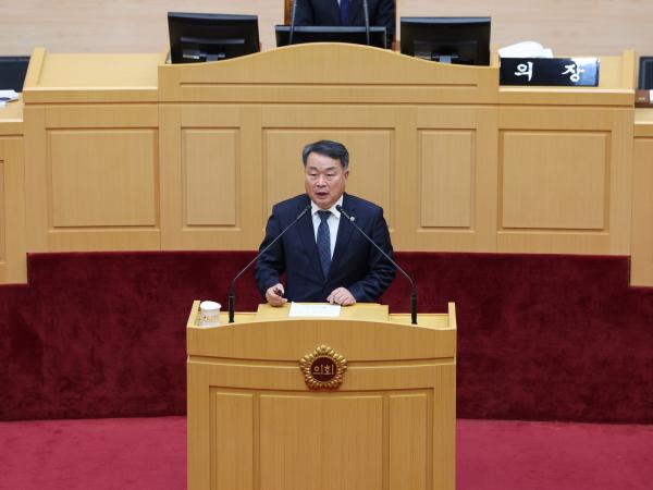 제387회 임시회 제1차 본회의 첨부이미지 : 25년02월05일 제387회 임시회 제1차 본회의 - 054.jpg
