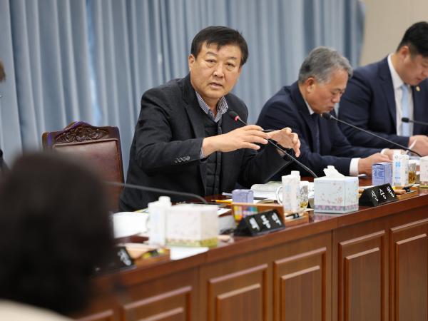 제387회 임시회 농수산위원회 업무보고 등 회의 첨부이미지 : 25년02월05일 제387회 임시회 농누산위원회 업무보고 등 회의 - 056.jpg