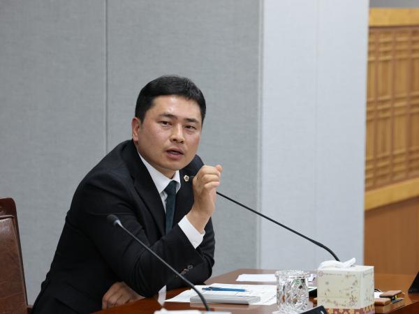 제387회 임시회 의회운영위원회 업무보고 등 회의 첨부이미지 : 25년02월05일 제387회 임시회 의회운영위원회 업무보고 등 회의 - 083.jpg