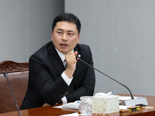 제387회 임시회 의회운영위원회 업무보고 등 회의 첨부이미지 : 25년02월05일 제387회 임시회 의회운영위원회 업무보고 등 회의 - 084.jpg