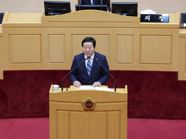 제387회 임시회 제1차 본회의 첨부이미지 : 25년02월05일 제387회 임시회 제1차 본회의 - 046.jpg