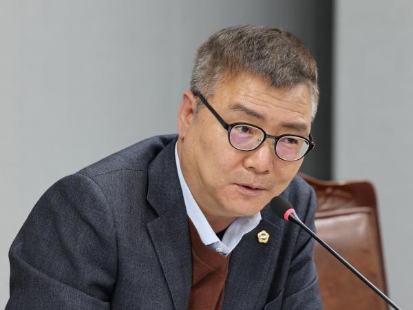 제387회 임시회 의회운영위원회 업무보고 등 회의 첨부이미지 : 25년02월05일 제387회 임시회 의회운영위원회 업무보고 등 회의 - 050.jpg