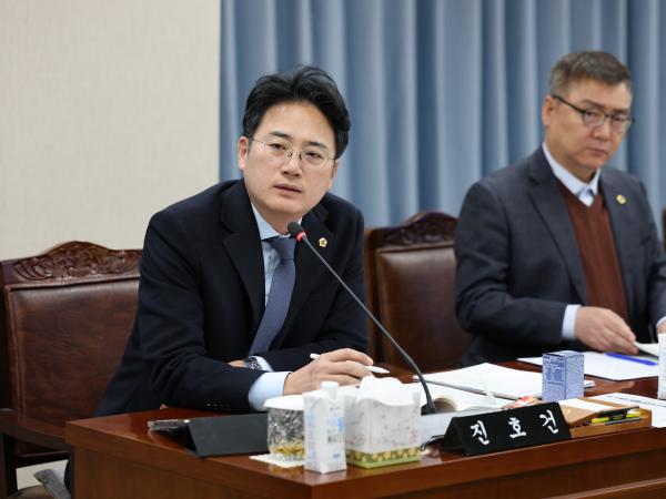 제387회 임시회 농수산위원회 업무보고 등 회의 첨부이미지 : 25년02월05일 제387회 임시회 농누산위원회 업무보고 등 회의 - 089.jpg