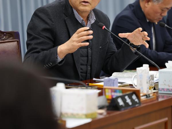 제387회 임시회 농수산위원회 업무보고 등 회의 첨부이미지 : 25년02월05일 제387회 임시회 농누산위원회 업무보고 등 회의 - 057.jpg