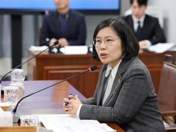 제387회 임시회 의회운영위원회 업무보고 등 회의 첨부이미지 : 25년02월05일 제387회 임시회 의회운영위원회 업무보고 등 회의 - 071.jpg