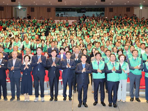 제15회 새마을의 날 기념식 첨부이미지 : 25년04월28일 제15회 새마을의 날 기념식 - 036.jpg