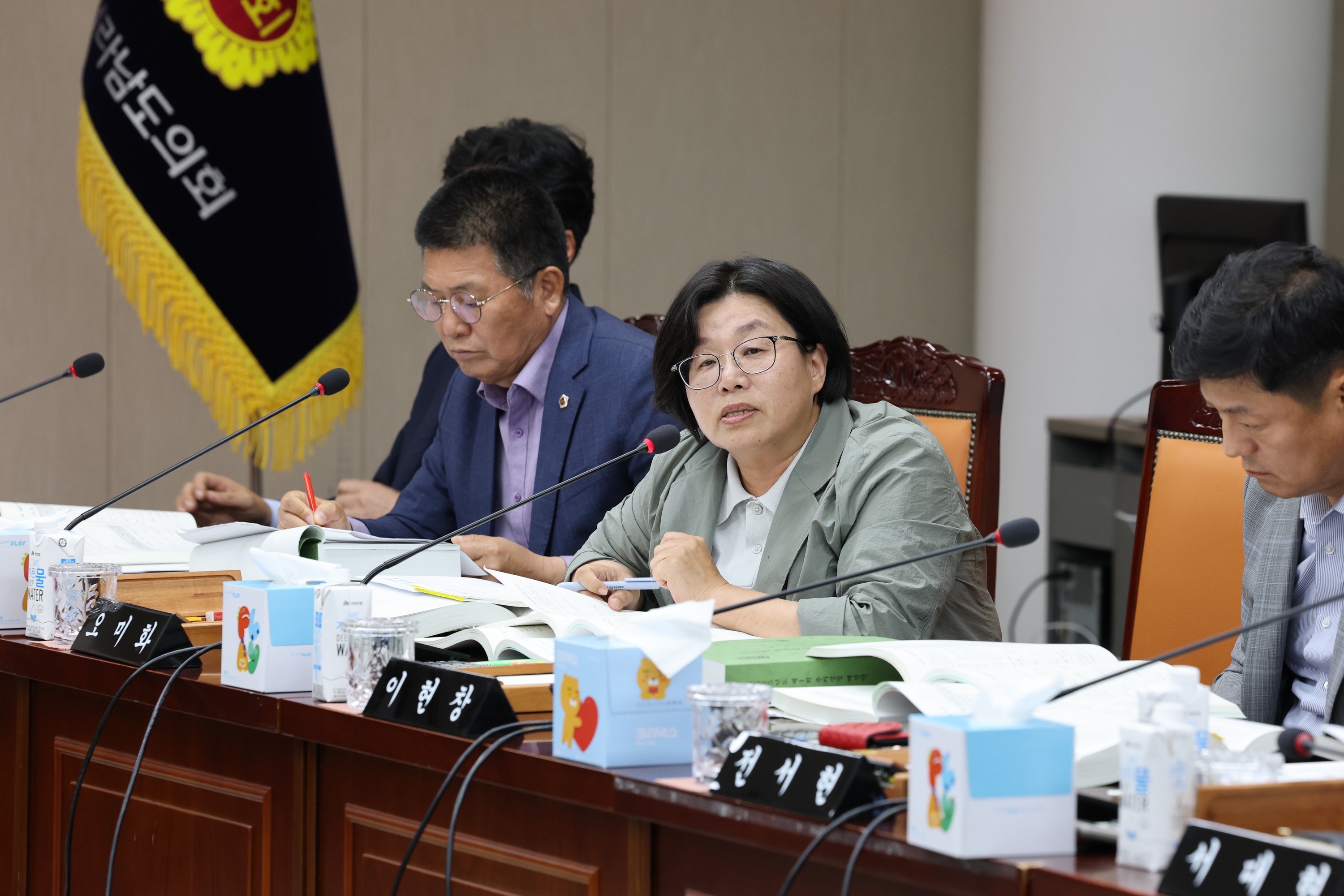 전라남도 2025년 제1회 추가경정예산안 심사 첨부이미지 : 25년04월22일 전라남도 2025년 제1회 추가경정예산안 심사 - 133.jpg