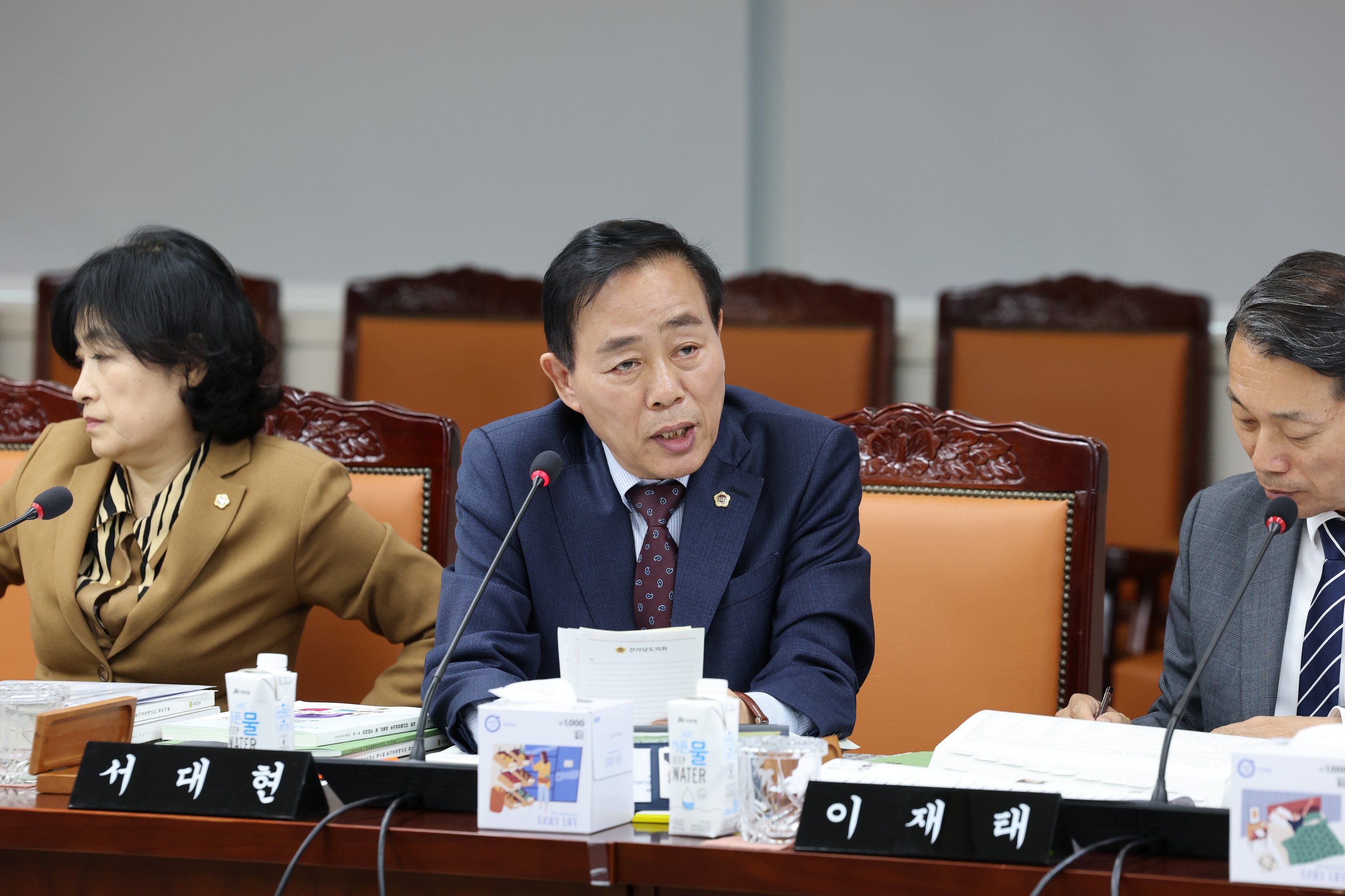 전라남도 2025년 제1회 추가경정예산안 심사 첨부이미지 : 25년04월22일 전라남도 2025년 제1회 추가경정예산안 심사 - 197.jpg