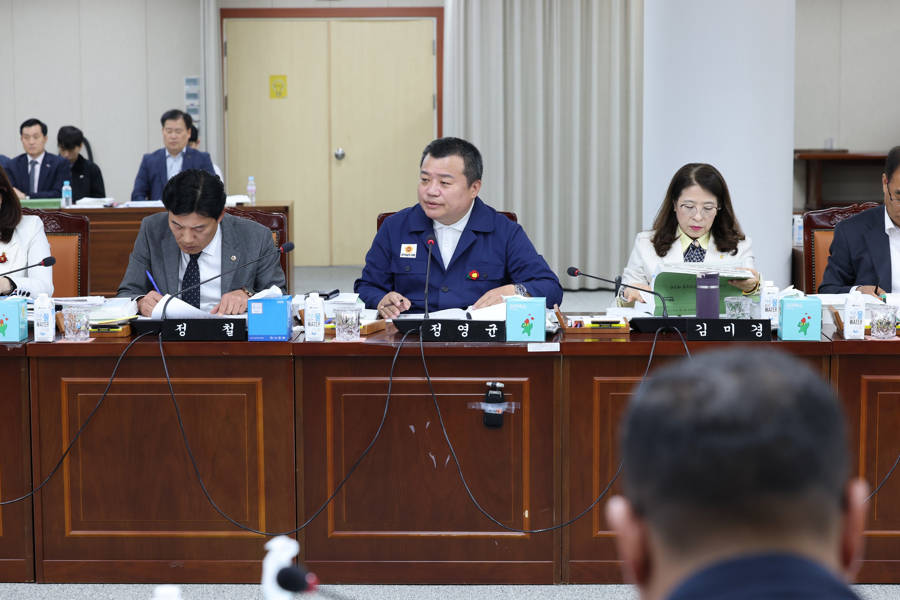전라남도 2025년 제1회 추가경정예산안 심사 첨부이미지 : 25년04월22일 전라남도 2025년 제1회 추가경정예산안 심사 - 106.jpg