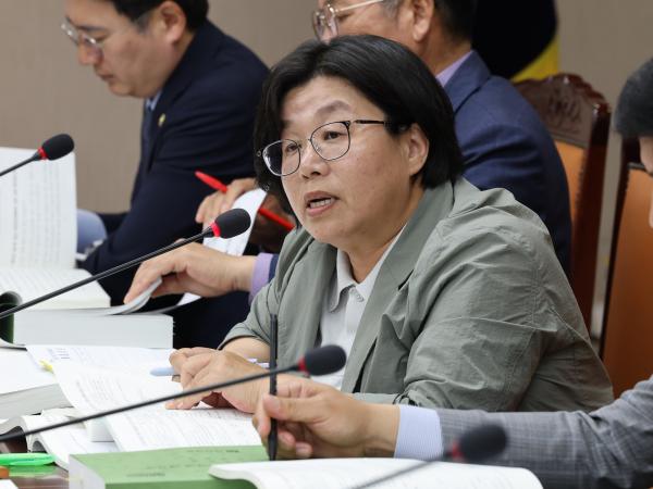 전라남도 2025년 제1회 추가경정예산안 심사 첨부이미지 : 25년04월22일 전라남도 2025년 제1회 추가경정예산안 심사 - 134.jpg