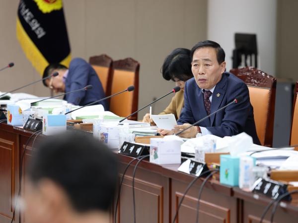 전라남도 2025년 제1회 추가경정예산안 심사 첨부이미지 : 25년04월22일 전라남도 2025년 제1회 추가경정예산안 심사 - 207.jpg