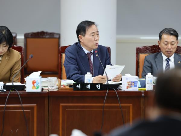 전라남도 2025년 제1회 추가경정예산안 심사 첨부이미지 : 25년04월22일 전라남도 2025년 제1회 추가경정예산안 심사 - 205.jpg