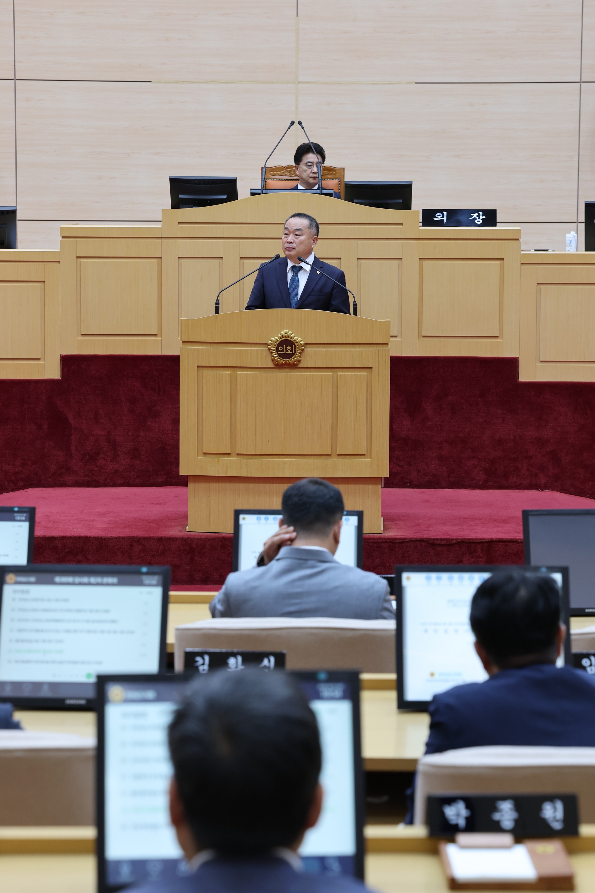제389회 임시회 제2차 본회의 첨부이미지 : 25년04월25일 제389회 임시회 제2차 본회의 - 195.jpg