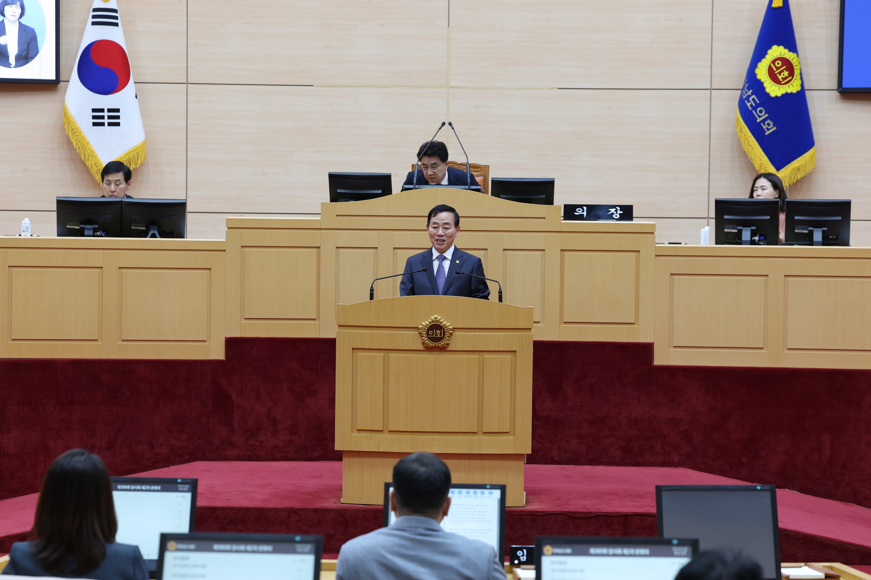 제389회 임시회 제2차 본회의 첨부이미지 : 25년04월25일 제389회 임시회 제2차 본회의 - 242.jpg