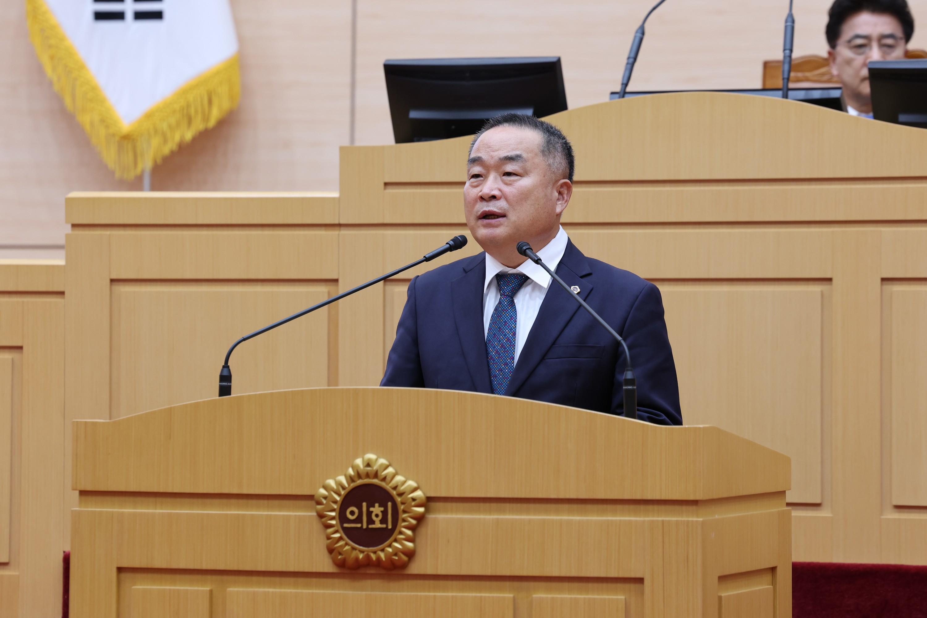 제389회 임시회 제2차 본회의 첨부이미지 : 25년04월25일 제389회 임시회 제2차 본회의 - 196.jpg