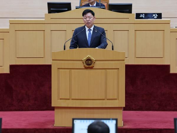 제389회 임시회 제2차 본회의 첨부이미지 : 25년04월25일 제389회 임시회 제2차 본회의 - 212.jpg