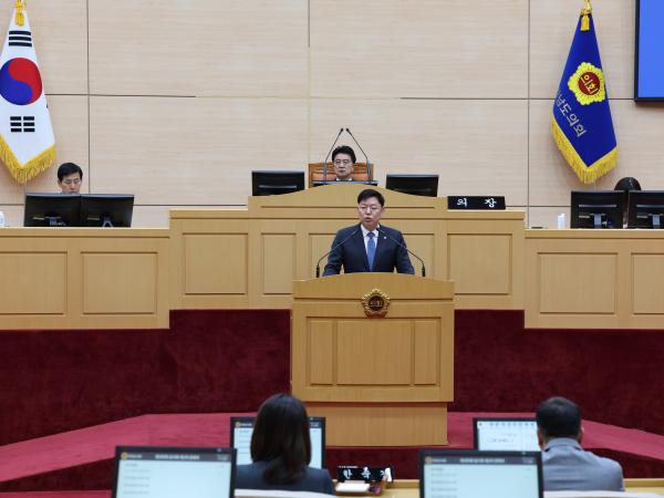 제389회 임시회 제2차 본회의 첨부이미지 : 25년04월25일 제389회 임시회 제2차 본회의 - 082.jpg