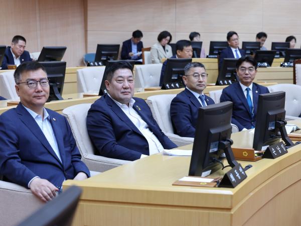 제389회 임시회 제2차 본회의 첨부이미지 : 25년04월25일 제389회 임시회 제2차 본회의 - 170.jpg