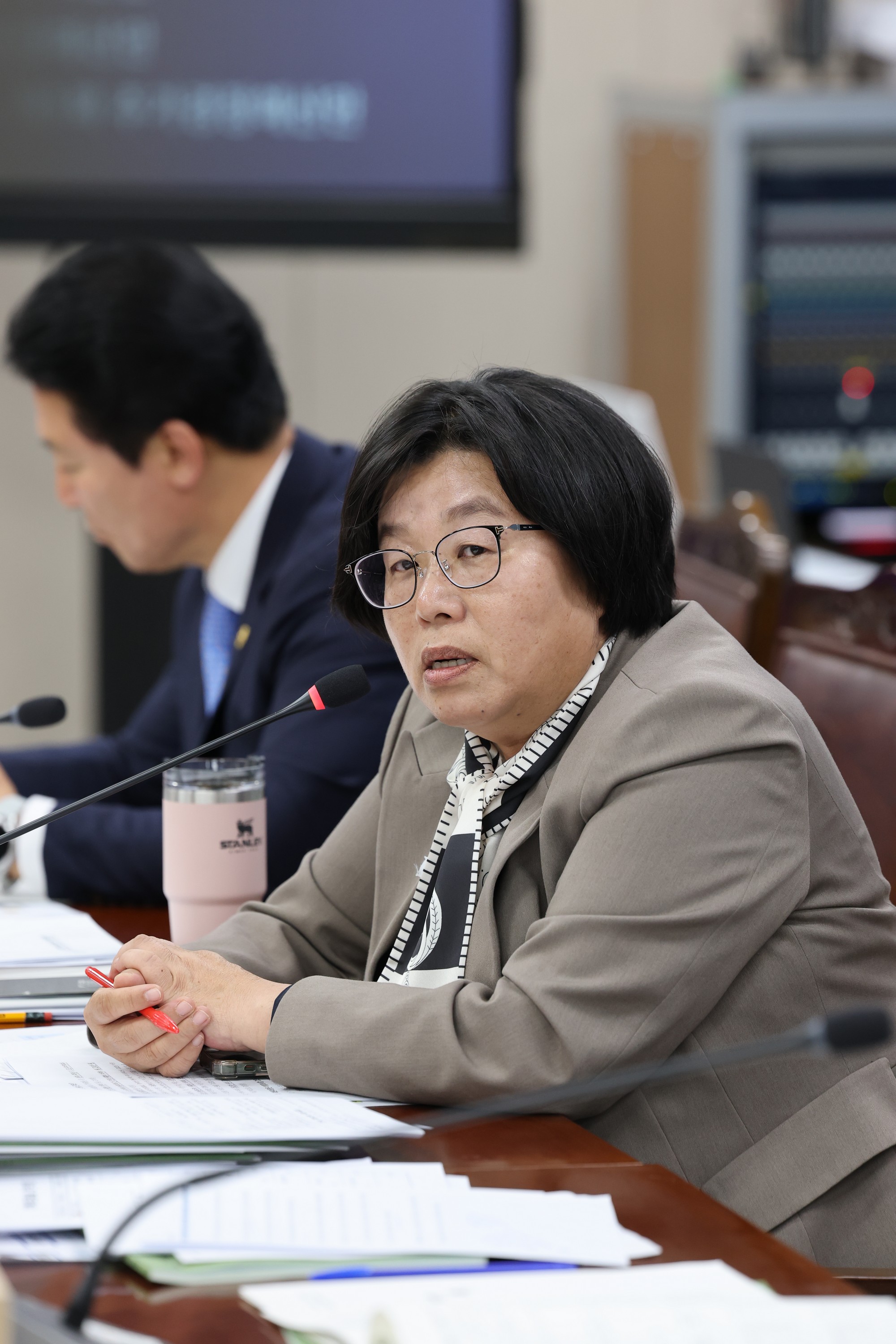 제389회 임시회 기획행정위원회 추경예산안 심사 첨부이미지 : 25년04월16일 제389회 임시회 기획행정위원회 추경예산안 심사 - 057.jpg
