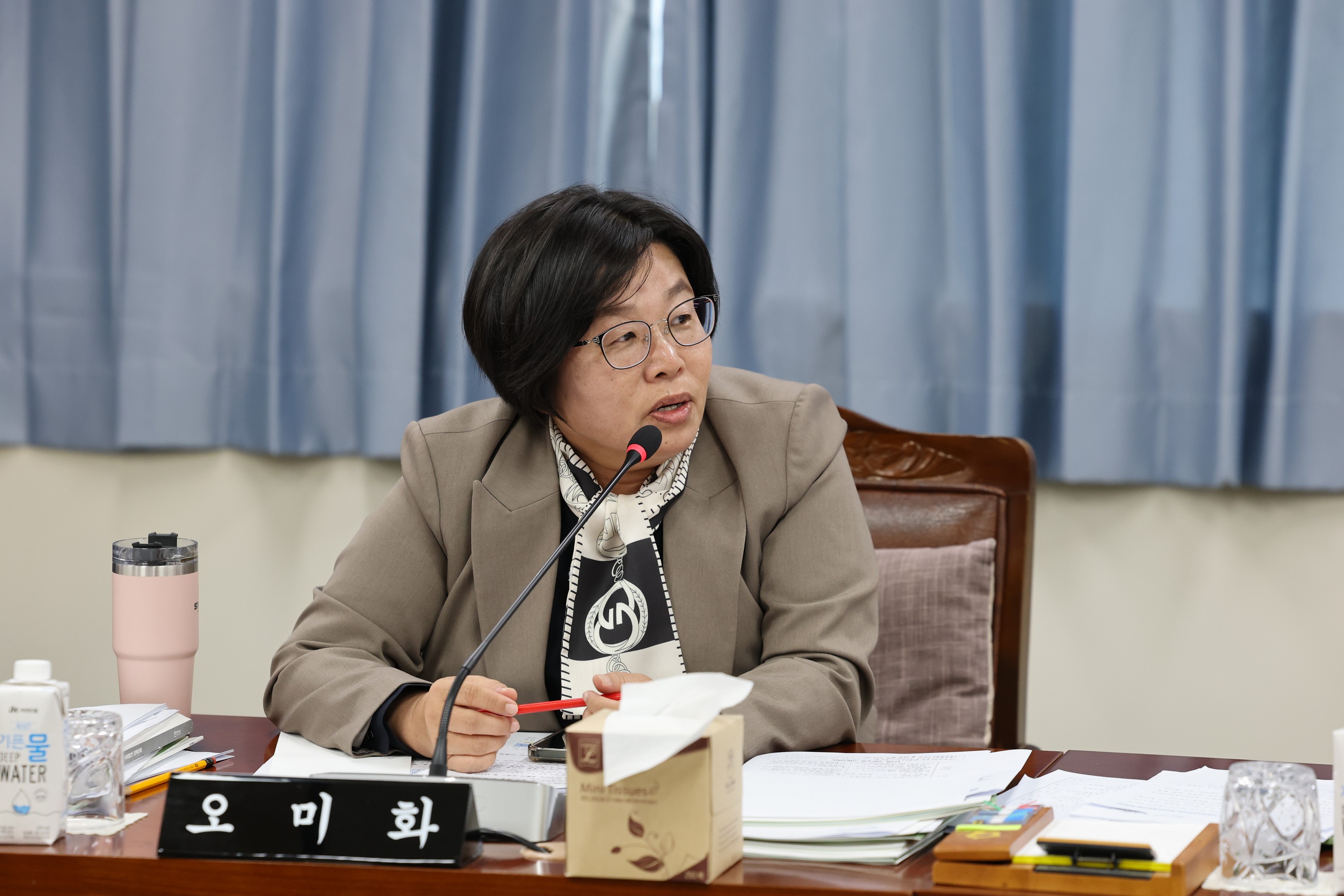 제389회 임시회 기획행정위원회 추경예산안 심사 첨부이미지 : 25년04월16일 제389회 임시회 기획행정위원회 추경예산안 심사 - 052.jpg