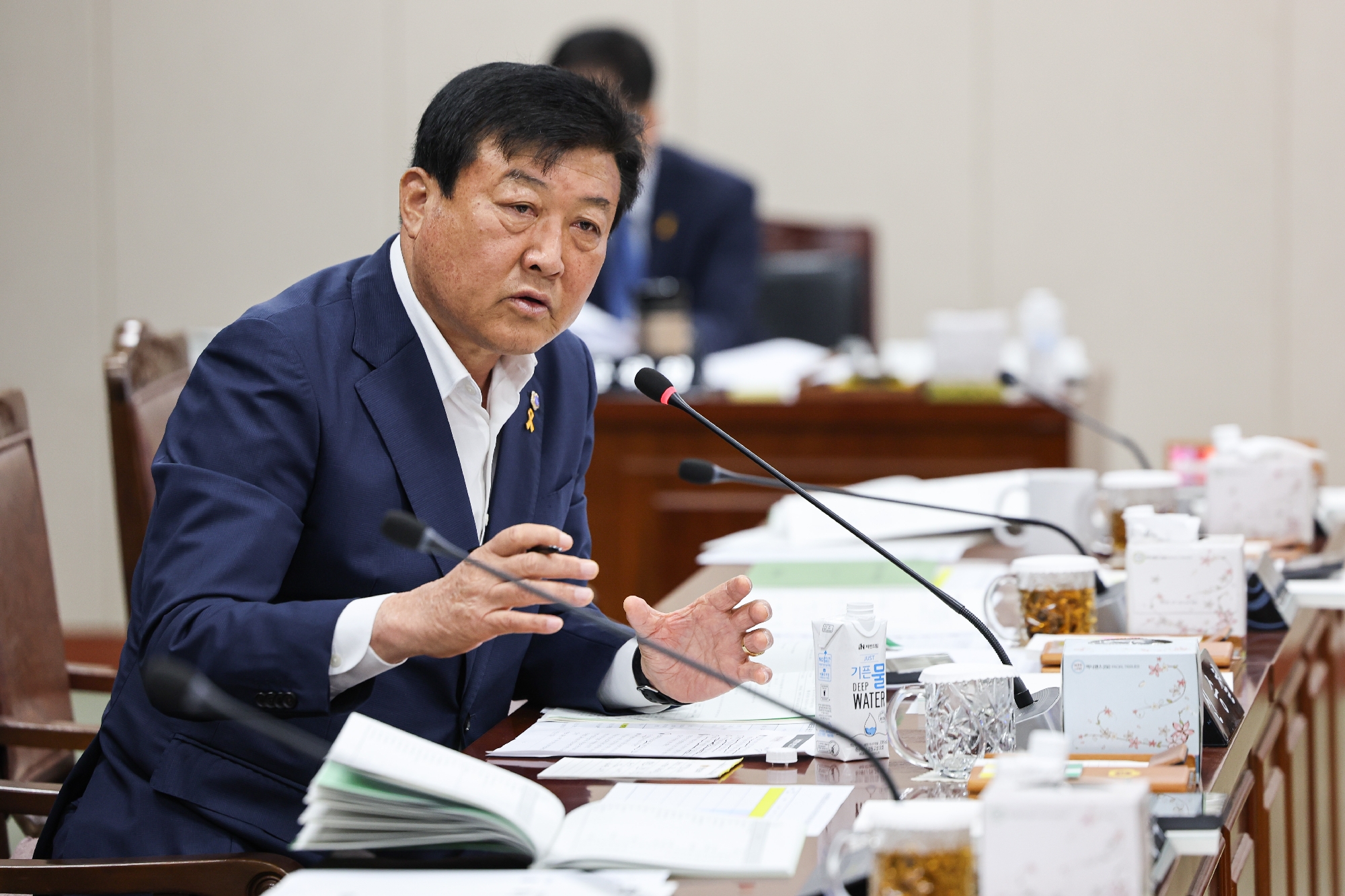 제389회 임시회 농수산위원회 회의 첨부이미지 : 25년04월16일 제389회 임시회 농수산위원회 회의_27.jpg