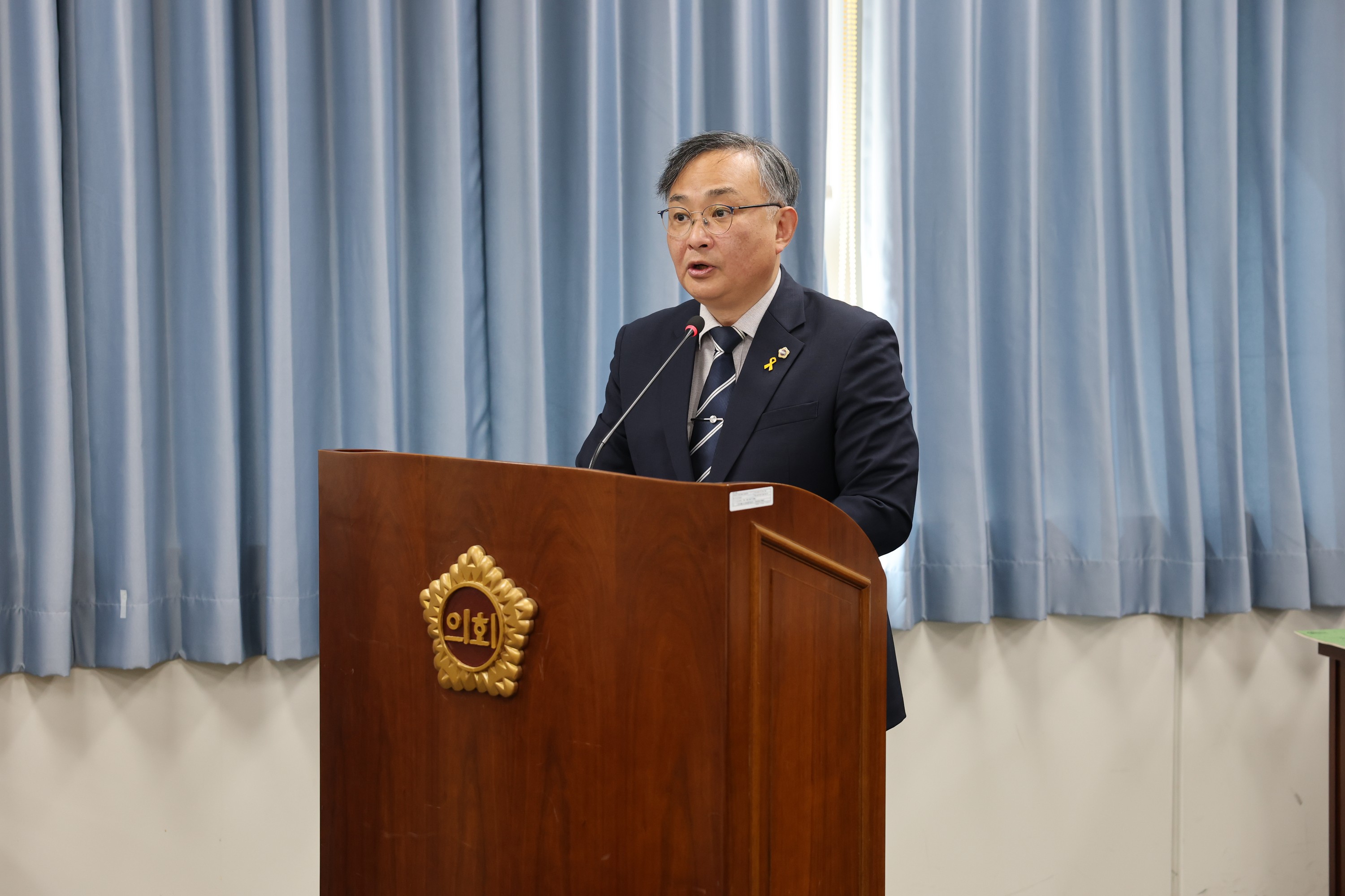 제389회 임시회 경제관광문화위원회 추경예산안 심사 첨부이미지 : 25년04월16일 제389회 임시회 경제관광문화위원회 추경예산안 심사 - 013.jpg