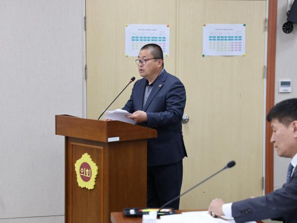 제389회 임시회 교육위원회 추경예산안 심사 첨부이미지 : 25년04월16일 제389회 임시회 교육위원회 추경예산안 심사 - 009.jpg