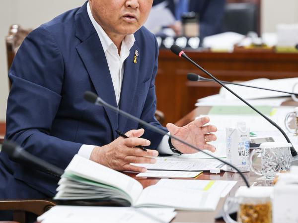 제389회 임시회 농수산위원회 회의 첨부이미지 : 25년04월16일 제389회 임시회 농수산위원회 회의_28.jpg