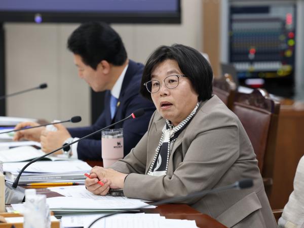 제389회 임시회 기획행정위원회 추경예산안 심사 첨부이미지 : 25년04월16일 제389회 임시회 기획행정위원회 추경예산안 심사 - 056.jpg
