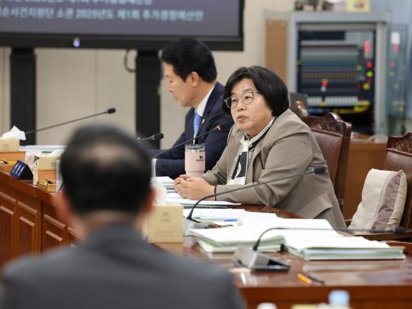 제389회 임시회 기획행정위원회 추경예산안 심사 첨부이미지 : 25년04월16일 제389회 임시회 기획행정위원회 추경예산안 심사 - 055.jpg