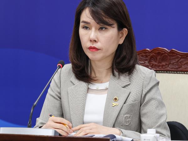 제389회 임시회 보건복지환경위원회 회의 첨부이미지 : 25년04월16일 제389회 임시회 보건복지환경위원회 회의_28.jpg