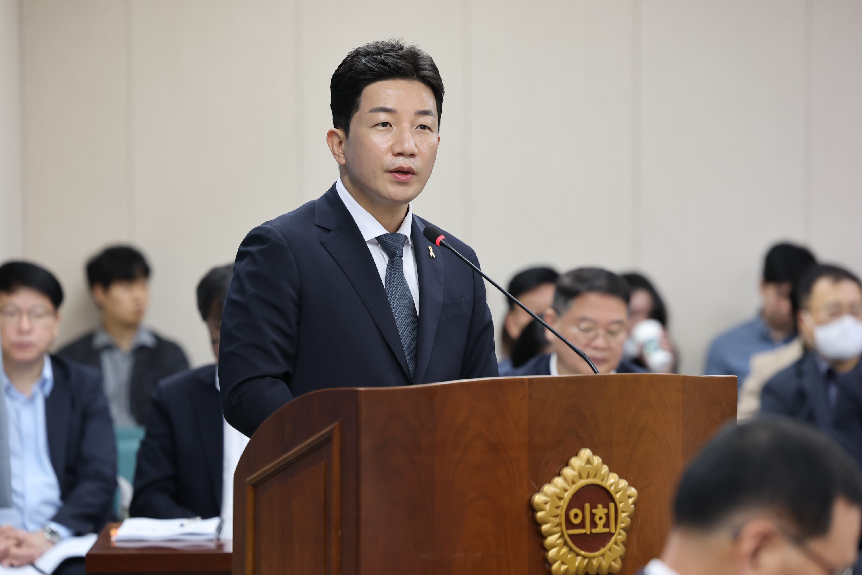 제389회 임시회 경제관광문화위원회 추경예산안 심사 첨부이미지 : 25년04월16일 제389회 임시회 경제관광문화위원회 추경예산안 심사 - 016.jpg