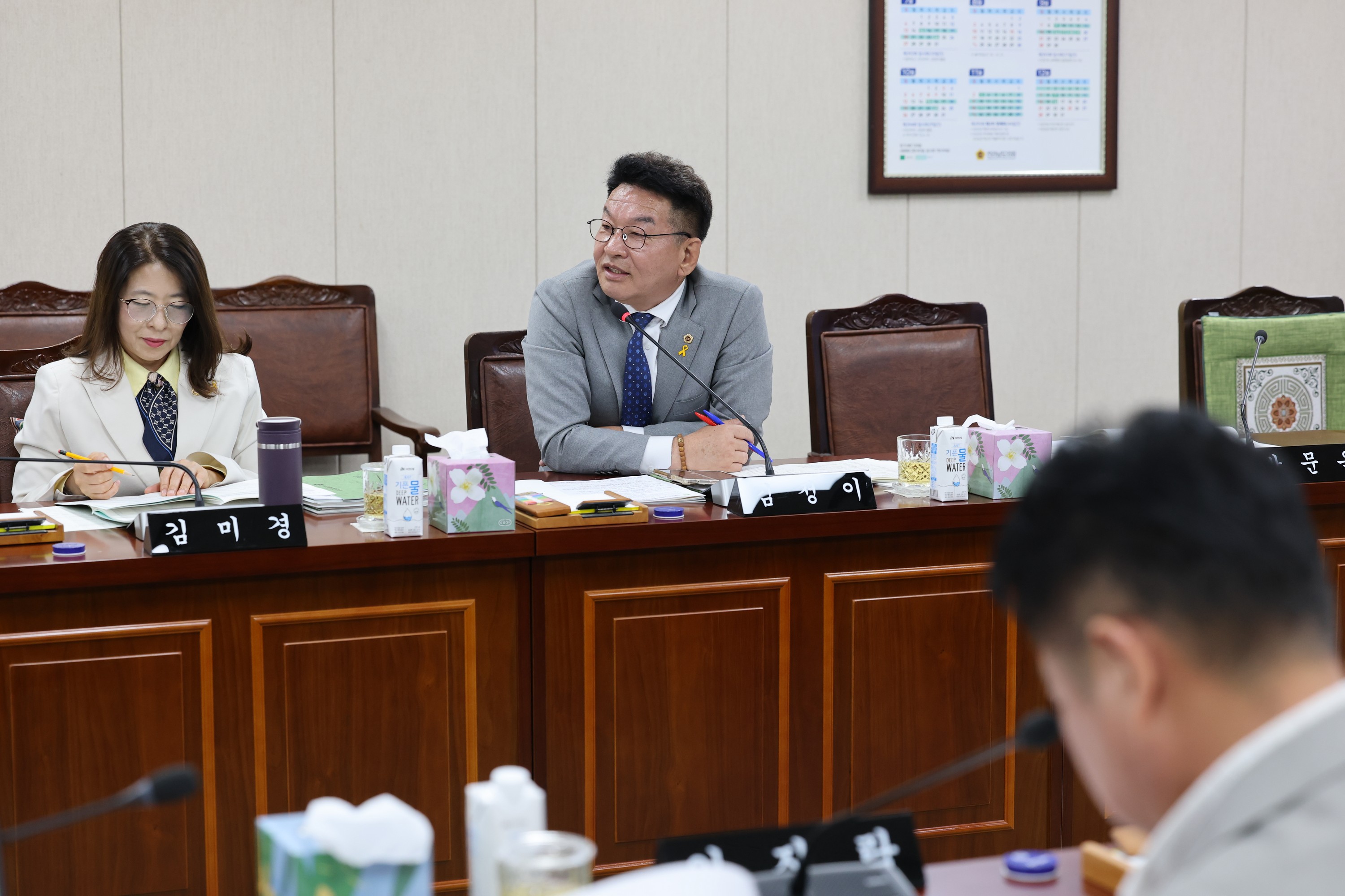 제389회 임시회 보건복지환경위원회 추경예산안 심사 첨부이미지 : 25년04월16일 제389회 임시회 보건복지환경위원회 추경예산안 심사 - 030.jpg