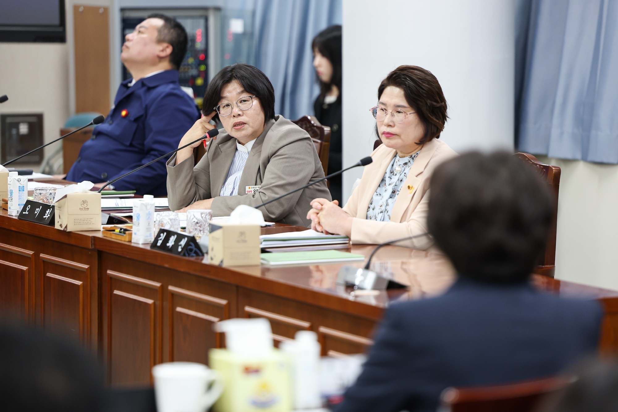 제389회 임시회 기획행정위원회 추경예산안 심사 (25년04월17일 기행위 회의실) 첨부이미지 : 25년04월17일 제389회 임시회 기획행정위원회 추경예산안 심사_44.jpg