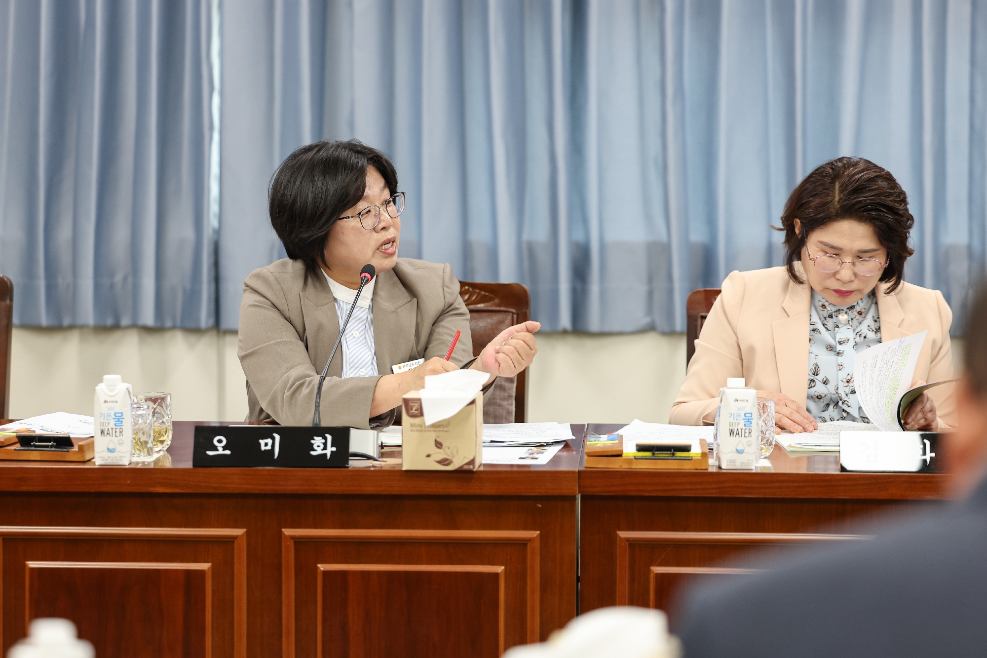 제389회 임시회 기획행정위원회 추경예산안 심사 (25년04월17일 기행위 회의실) 첨부이미지 : 25년04월17일 제389회 임시회 기획행정위원회 추경예산안 심사_48.jpg